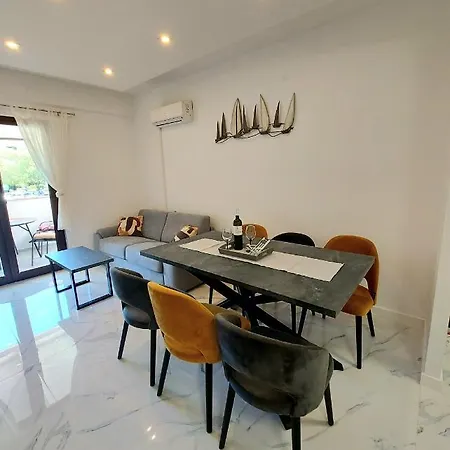 S Dvije Spavace Sobe Porec