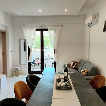 S Dvije Spavace Sobe Poreč